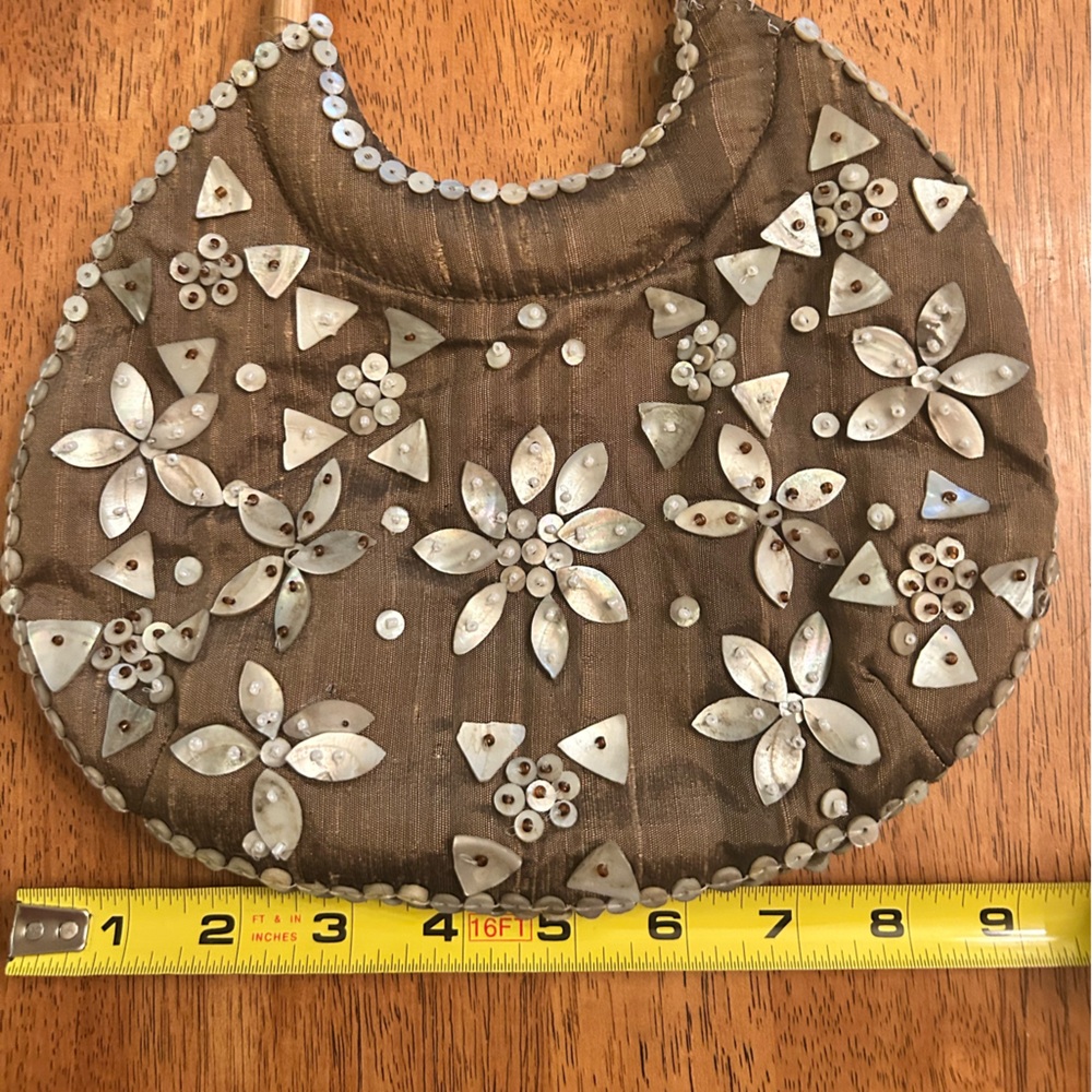 Vintage Coldwater Creek. Brown Floral Embellished Women's Ring-handled Bag - Picture 2 of 4